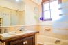 Baño de esta casa rural en Alhaurín el Grande