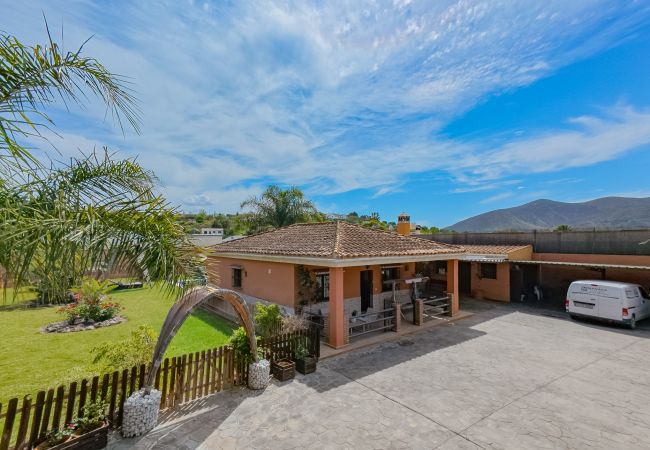 Casa rural en Cártama - Cubo's Villa Lula
