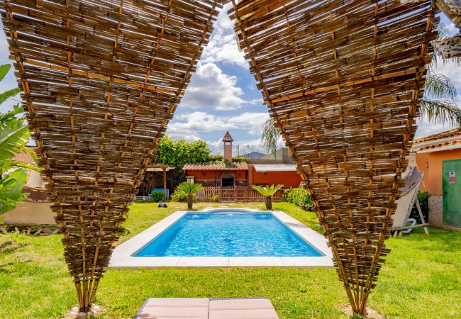 Casa rural en Cártama - Cubo's Villa Lula