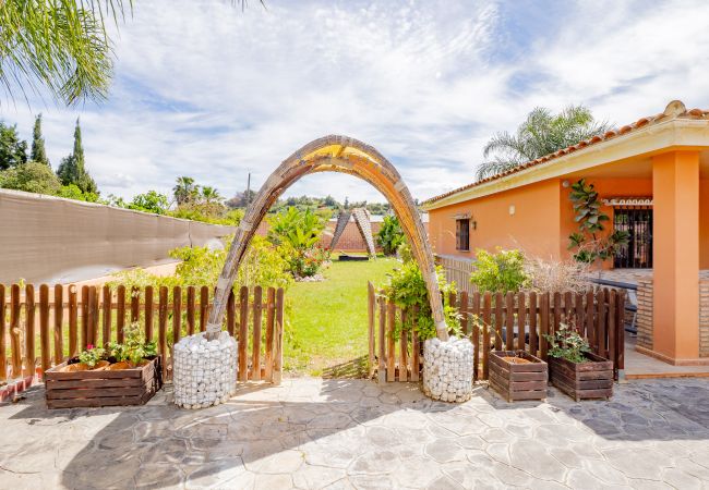 Casa rural en Cártama - Cubo's Villa Lula