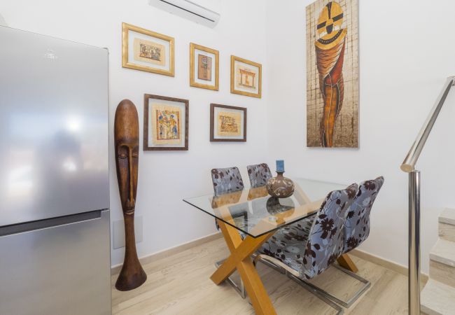 Salón comedor de esta finca en Alhaurín el Grande