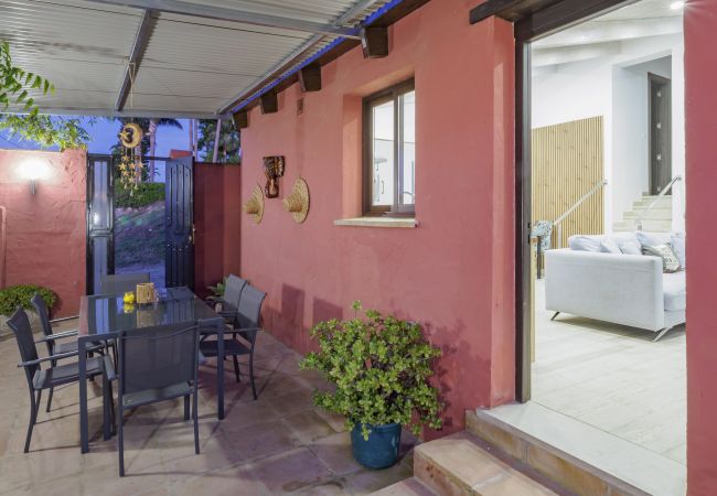 Casa rural en Alhaurin de la Torre - Cubo's Finca Las Palmeras