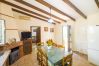 Cocina de esta casa rural en Pizarra
