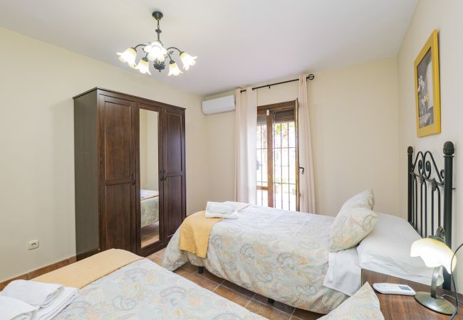 Casa rural en Alhaurín el Grande - Cubo's Finca La Deseada