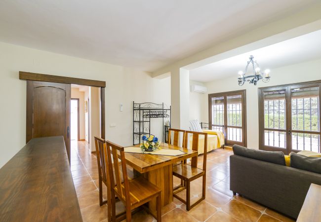 Casa rural en Alhaurín el Grande - Cubo's Finca La Deseada
