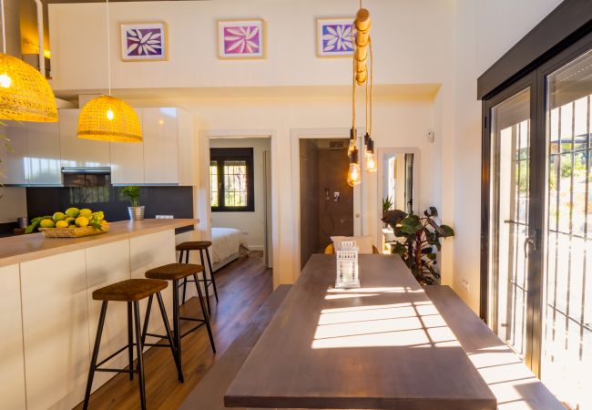 Casa rural en Alhaurín el Grande - Cubo's Villa Loft El Parador de la Sierra