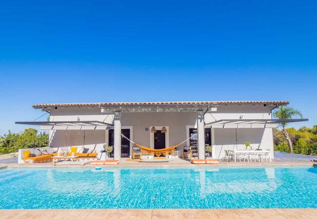 Casa rural en Alhaurín el Grande - Cubo's Villa Loft El Parador de la Sierra