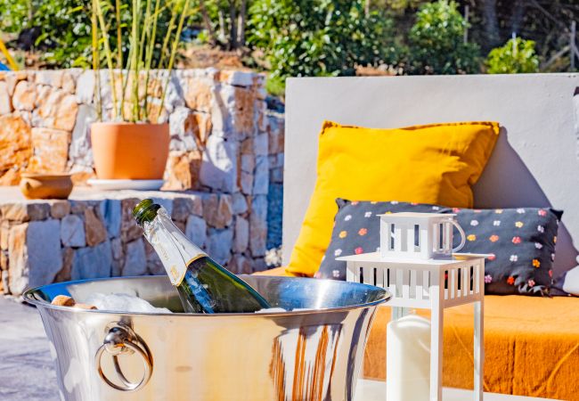 Casa rural en Alhaurín el Grande - Cubo's Villa Loft El Parador de la Sierra