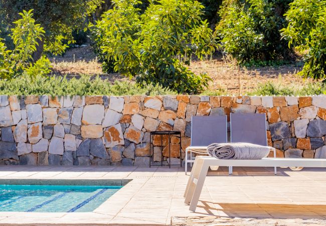 Casa rural en Alhaurín el Grande - Cubo's Villa Loft El Parador de la Sierra