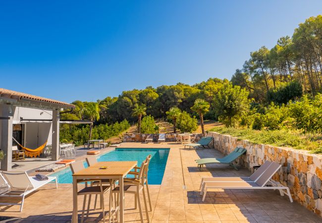 Casa rural en Alhaurín el Grande - Cubo's Villa Loft El Parador de la Sierra