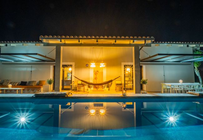 Casa rural en Alhaurín el Grande - Cubo's Villa Loft El Parador de la Sierra