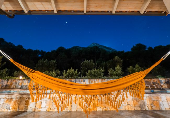 Casa rural en Alhaurín el Grande - Cubo's Villa Loft El Parador de la Sierra