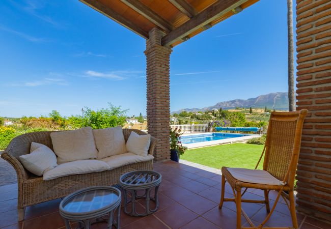 Casa rural en Alhaurín el Grande - Cubo's Finca Tallulah