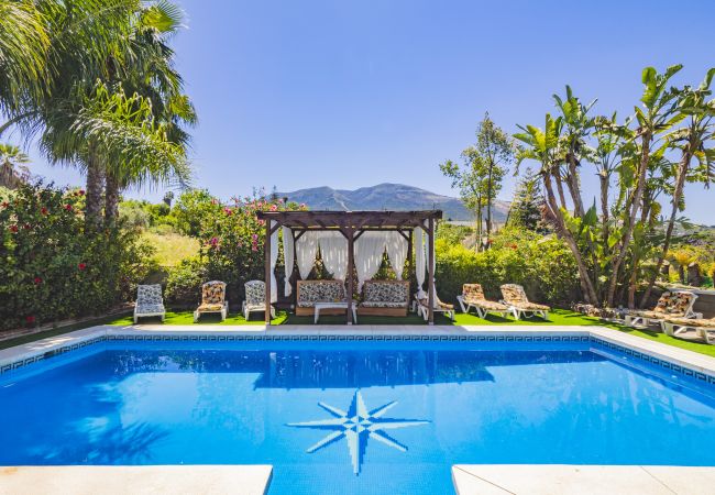 Casa rural en Alhaurín el Grande - Cubo's Finca Vallehermoso