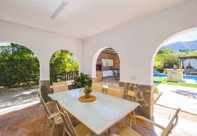 Casa rural en Alhaurín el Grande - Cubo's Finca Vallehermoso