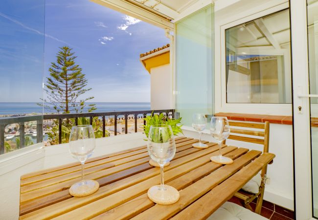 Apartamento en Marbella - Cubo's Penthouse Cabopino Port Marbella +Parking