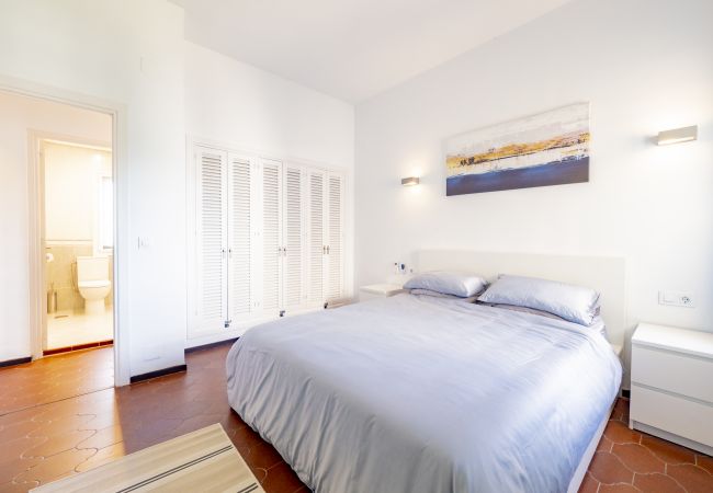 Apartamento en Marbella - Cubo's Penthouse Cabopino Port Marbella +Parking