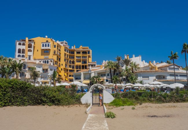 Apartamento en Marbella - Cubo's Penthouse Cabopino Port Marbella +Parking