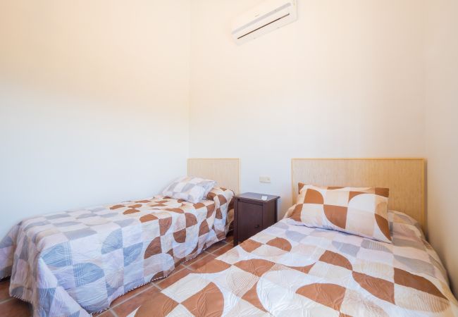 Dormitorio, casa rural, costa del sol 