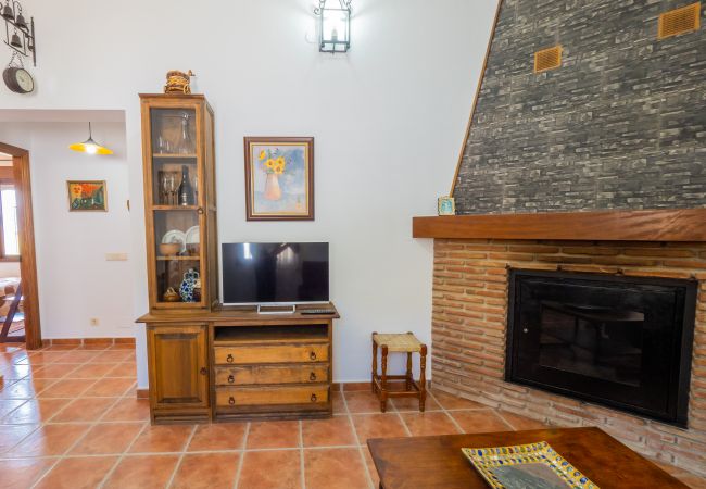 televisión, salón, casa rural