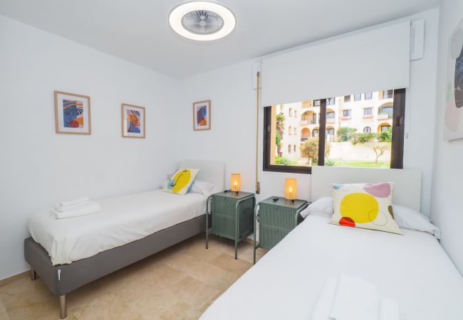 Apartamento en Mijas Costa - Cubo's Torreoceano Family Beach
