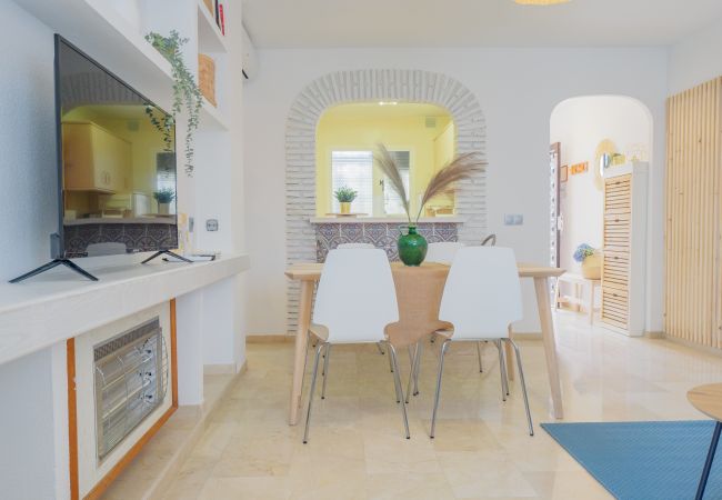Apartamento en La Cala de Mijas - Cubo's Apartamento Las Acacias Beach