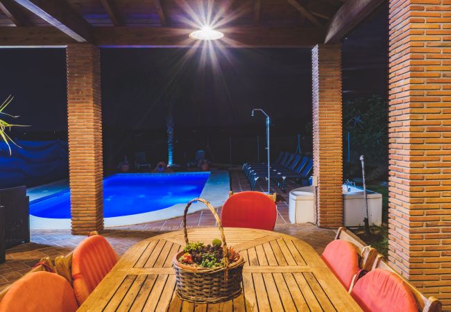 Casa rural en Alhaurín el Grande - Cubo's Villa Teresa