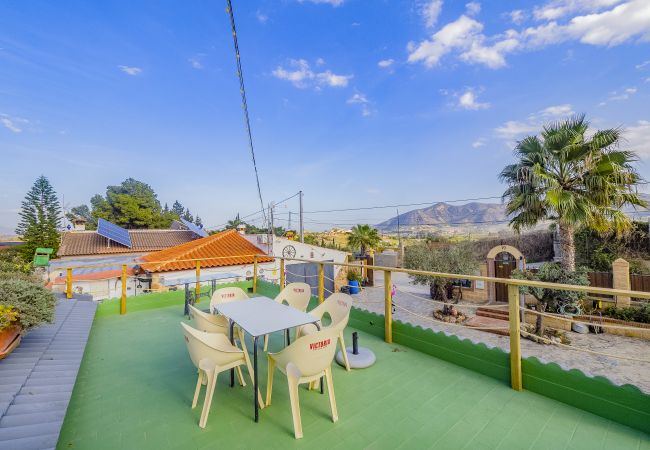 Villa en Estación de Cártama - Cubo's Villa Mariposa Cartama