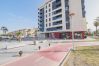 Apartamento en Málaga - Cubo's Sea View Pacifico Street & Free Parking