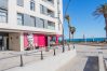 Apartamento en Málaga - Cubo's Sea View Pacifico Street & Free Parking