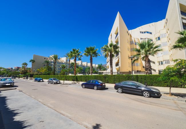 Apartamento en Torremolinos - Cubo's Urban Brigitte Torremolinos & Parking