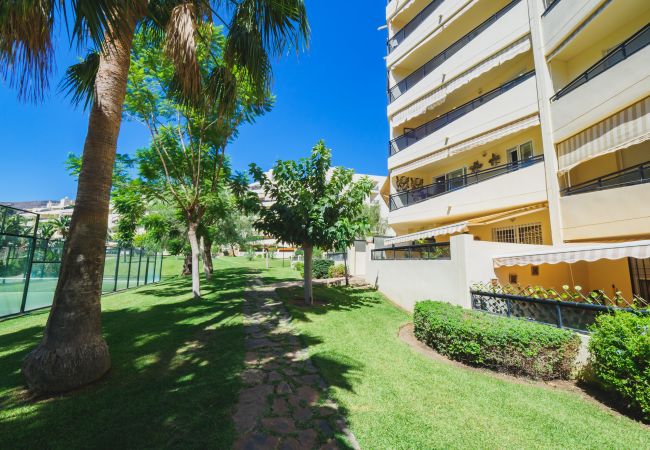Apartamento en Torremolinos - Cubo's Urban Brigitte Torremolinos & Parking