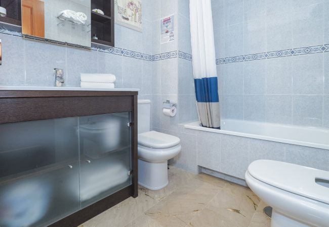 Apartamento en Torremolinos - Cubo's Urban Brigitte Torremolinos & Parking
