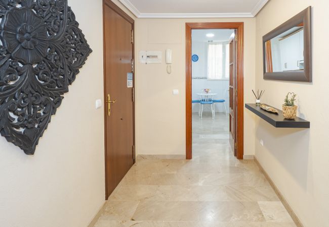 Apartamento en Torremolinos - Cubo's Urban Brigitte Torremolinos & Parking