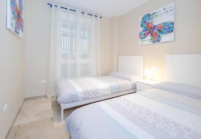 Apartamento en Torremolinos - Cubo's Urban Brigitte Torremolinos & Parking