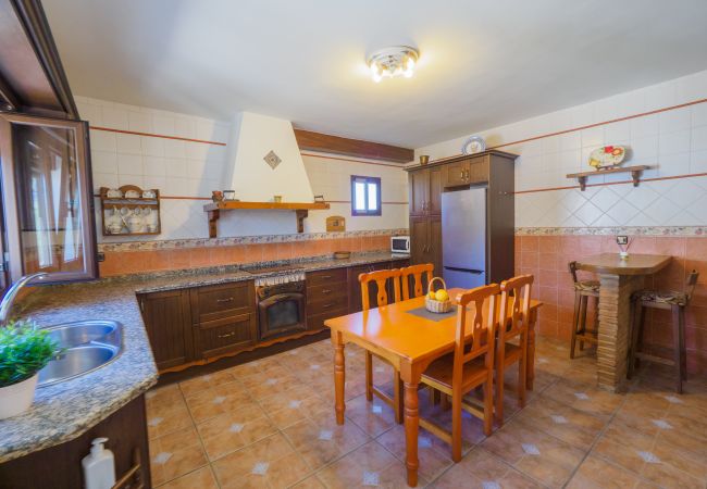 Casa rural en Alhaurín el Grande - Cubo's Villa Ainhoa