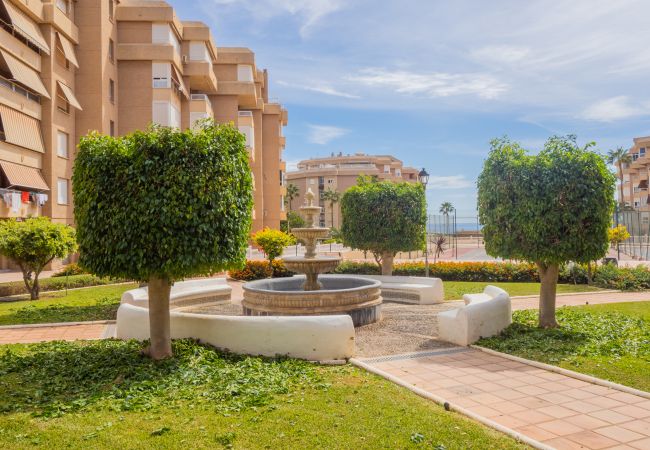 Apartamento en Torrox Costa - Cubo's Apartamento Costa del Oro
