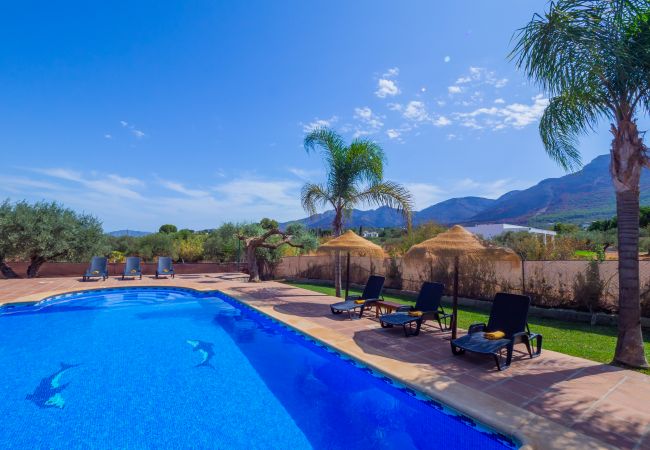 Casa rural en Alhaurín el Grande - Cubo's Finca Los Acebuches