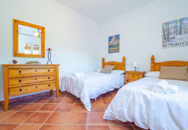 Casa rural en Alhaurín el Grande - Cubo's Finca Los Acebuches