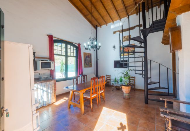 Casa rural en Pizarra - Cubo's Finca La Curva High Privacy