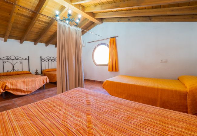 Casa rural en Pizarra - Cubo's Finca La Curva High Privacy