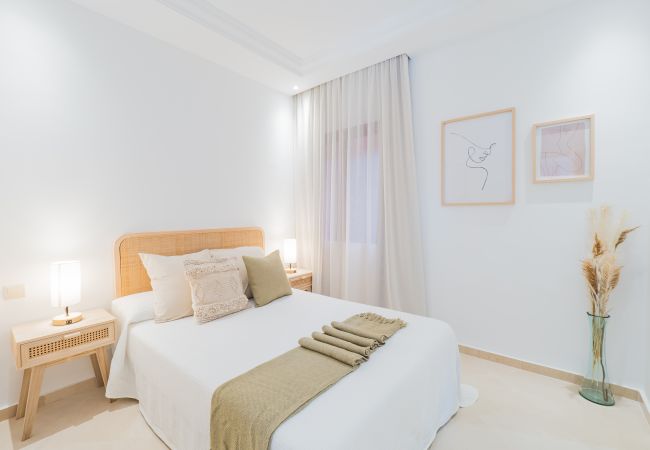 Apartamento en Marbella - Cubo's Beach & Parking Jardines de Don Carlos