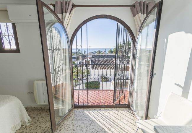 Casa adosada en Nerja - Casa Romana