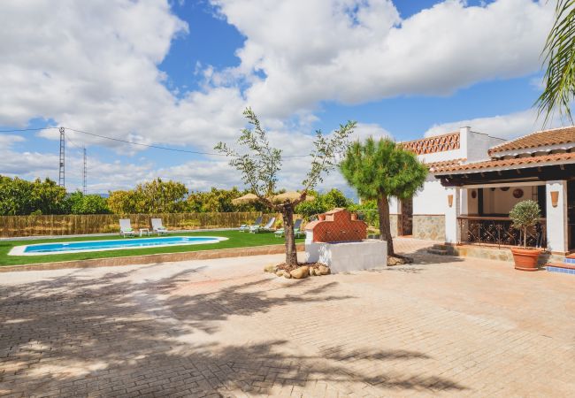 Casa rural en Alhaurín el Grande - Cubo's Casa El Recreo de La Abuela