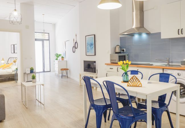 Apartamento en Málaga - Cubo's Malaga Center El Molinillo