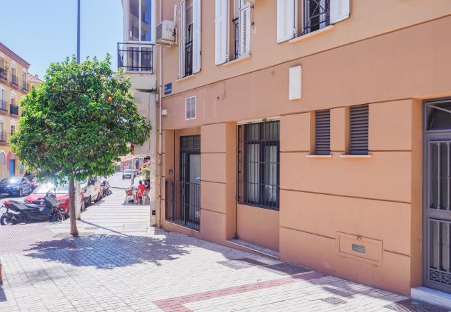 Apartamento en Málaga - Cubo's Malaga Center El Molinillo