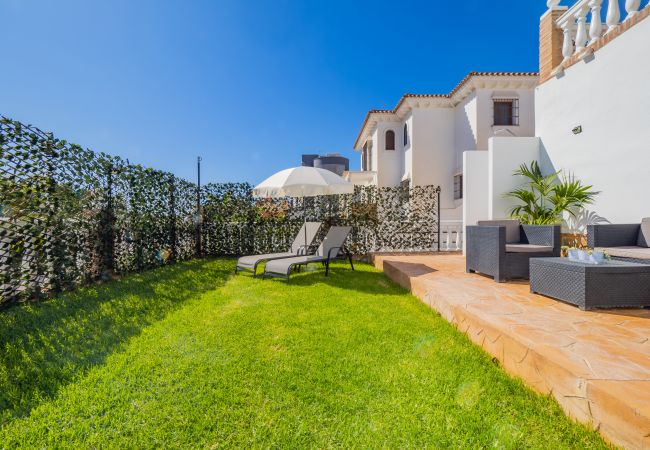 Alquiler por habitaciones en Torre de Benagalbon - Cubo's Hostal William's Sunny 1 with Breakfast