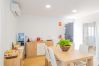 Alquiler por habitaciones en Torre de Benagalbon - Cubo's Hostal William's Sunny 1 with Breakfast