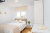Alquiler por habitaciones en Torre de Benagalbon - Cubo's Hostal William's Sunny 2 with Breakfast
