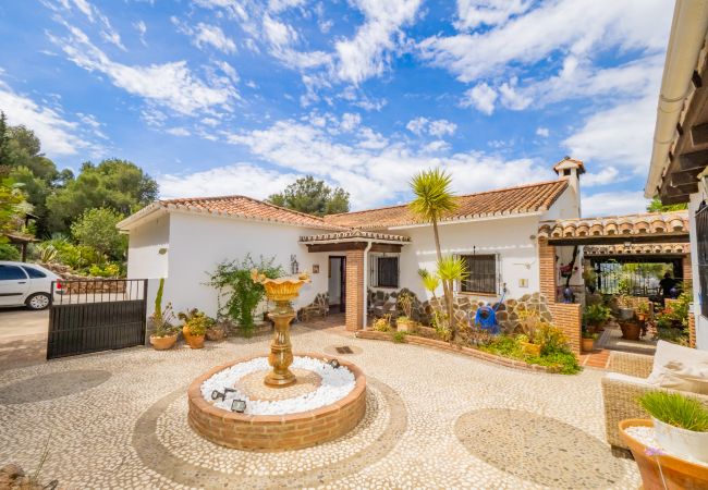 Villa en Alhaurín el Grande - Cubo's Casa Maracai